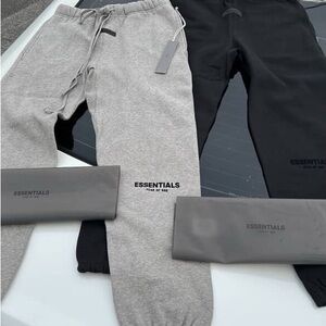 Essentials Fear of God Sweatpants in Gray and Black